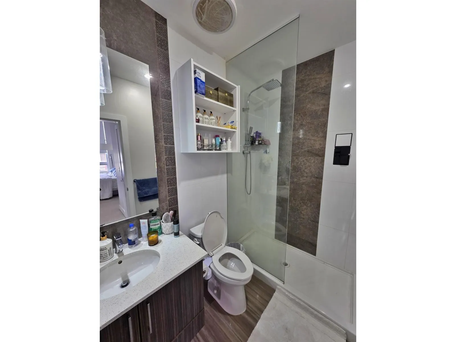 C421 20211 66 AVENUE