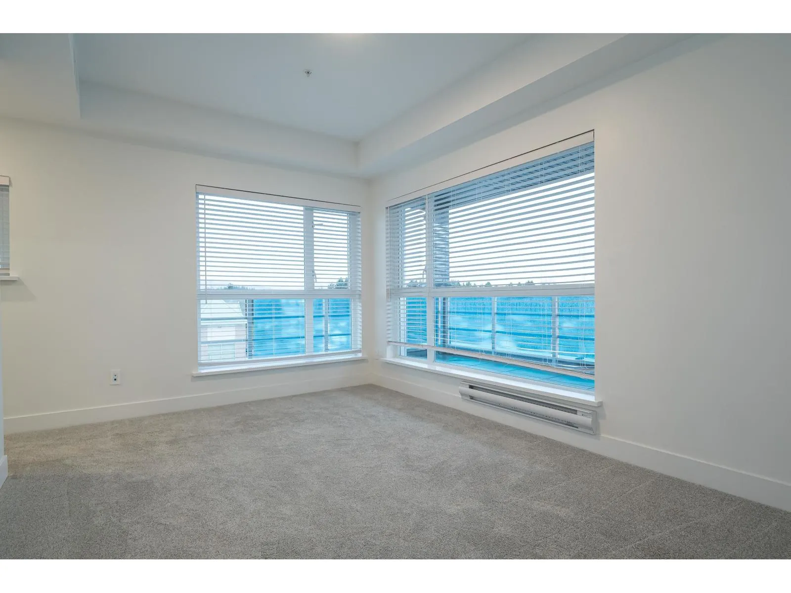 311 8496 120 STREET