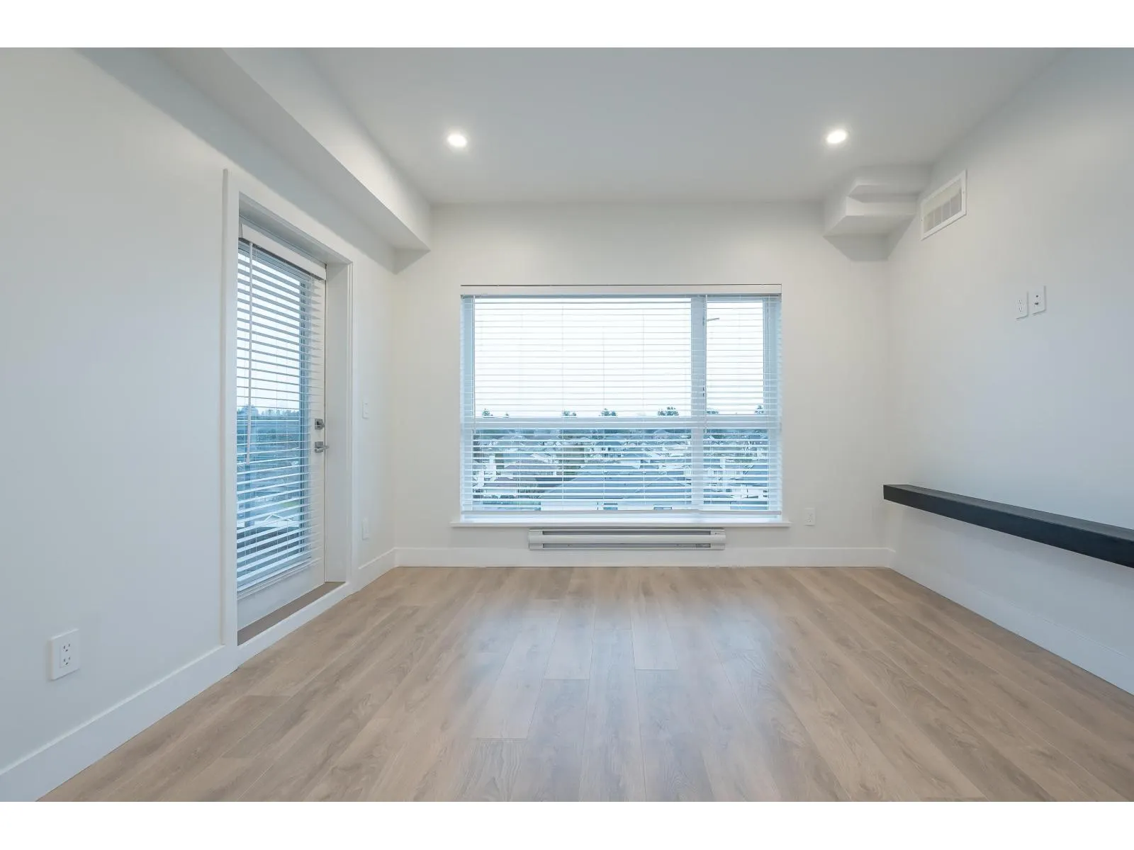 311 8496 120 STREET
