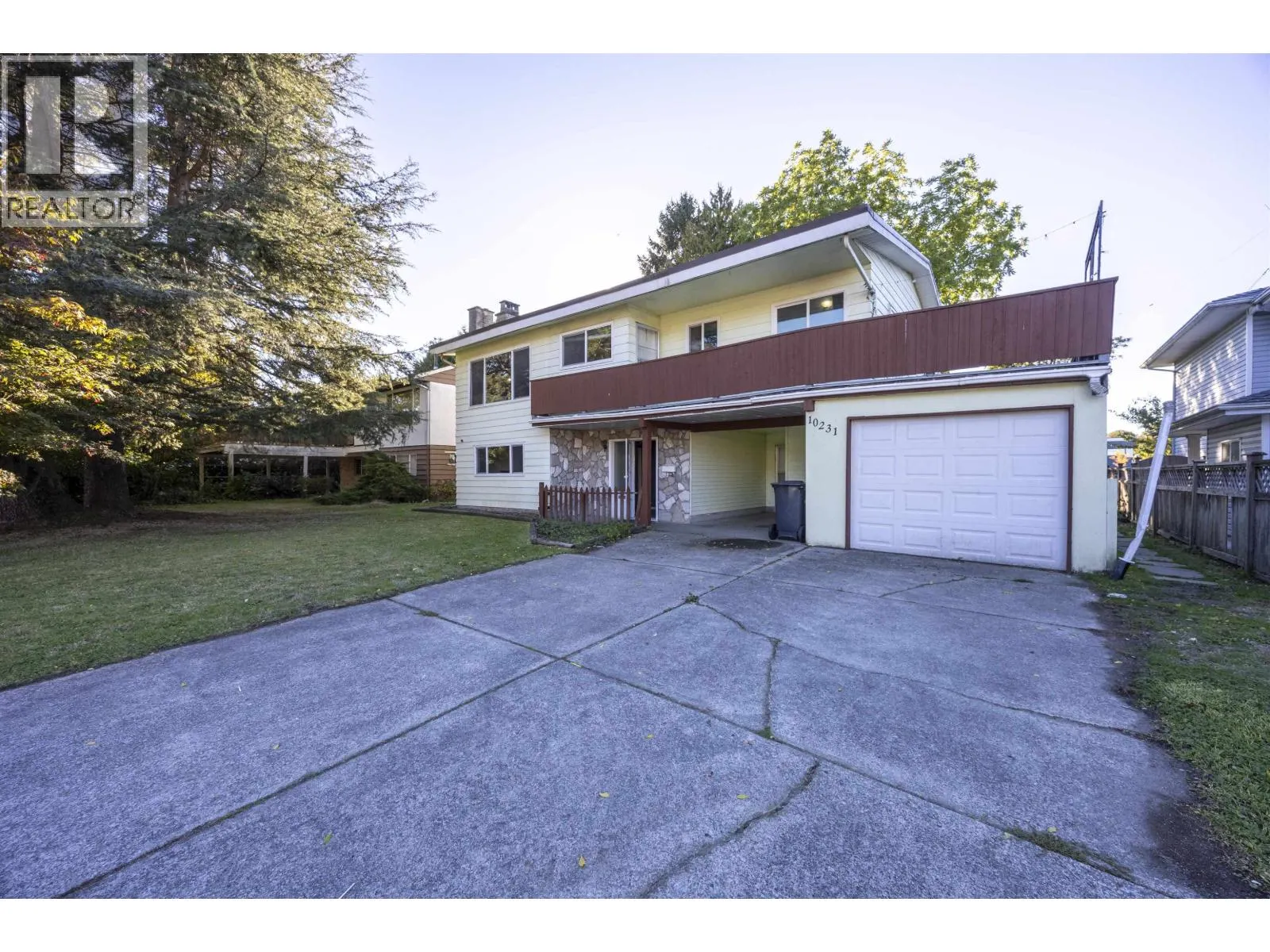 10231 ROSEDENE CRESCENT