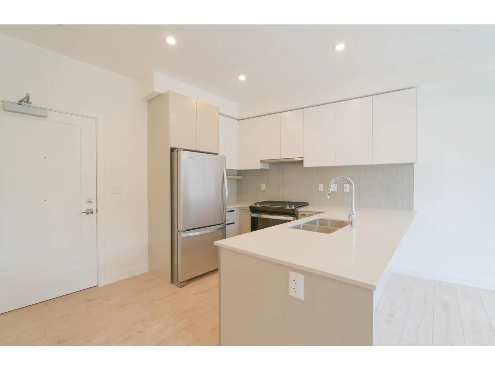314 13788 76 AVENUE