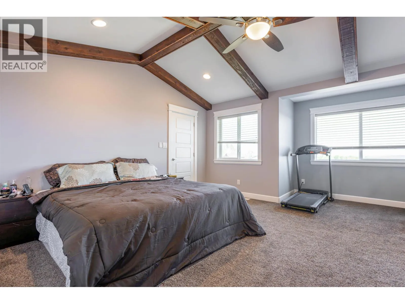 2482 GRAFTON PLACE