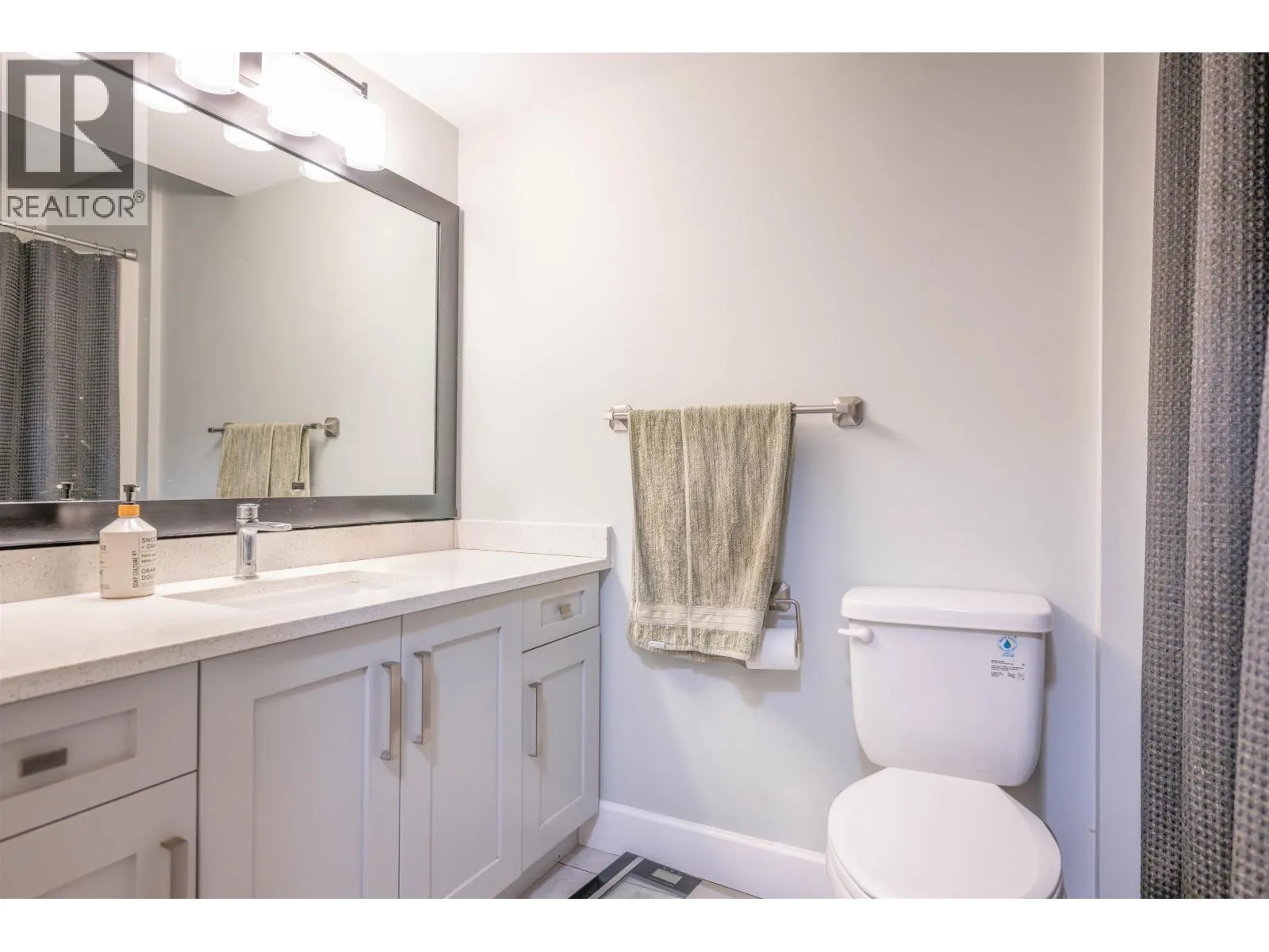 2482 GRAFTON PLACE