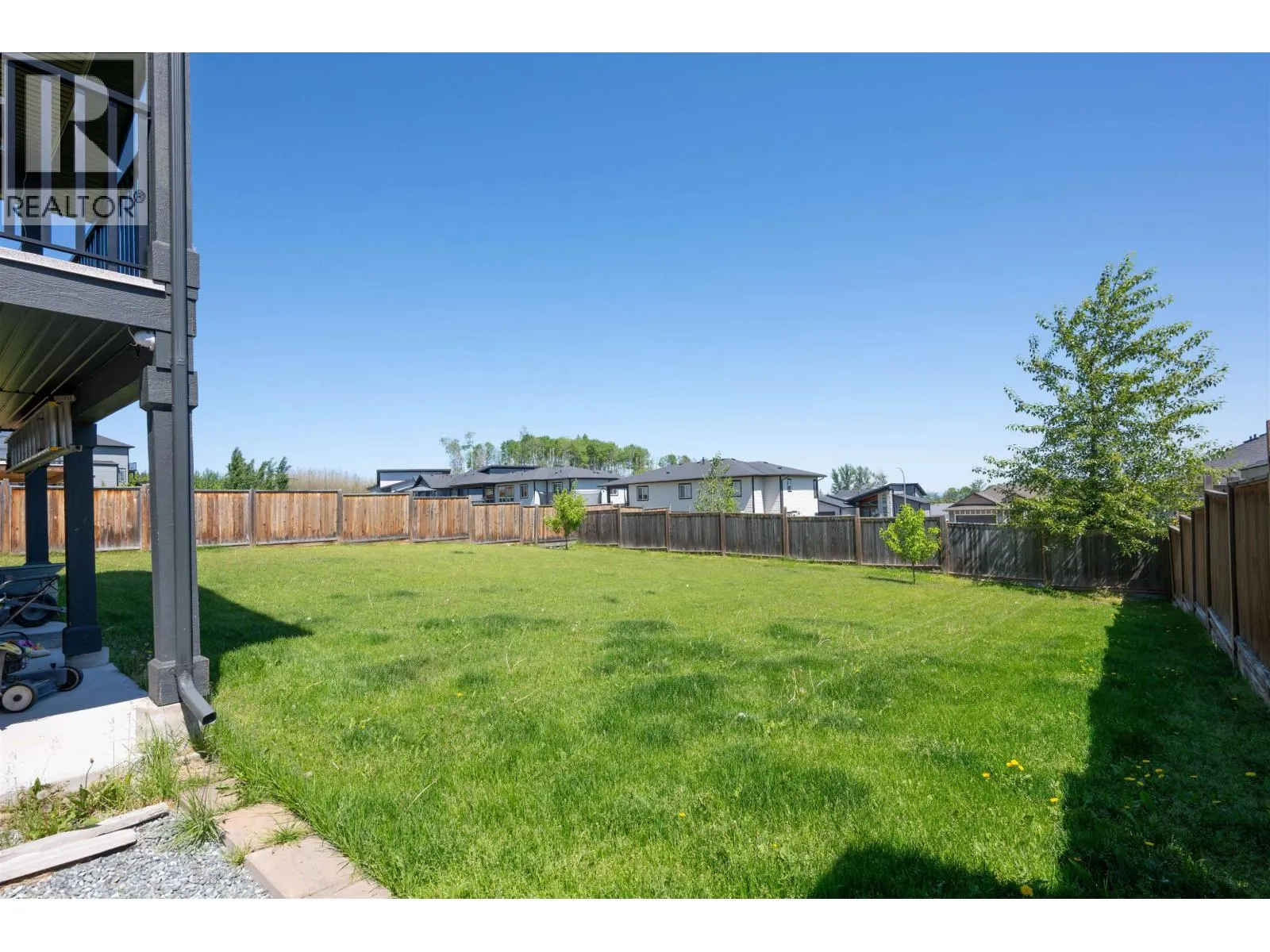 2482 GRAFTON PLACE