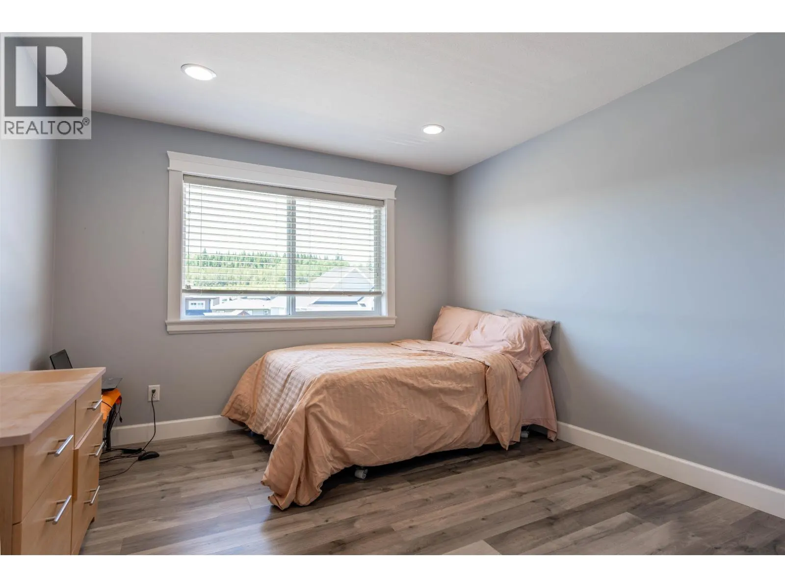 2482 GRAFTON PLACE