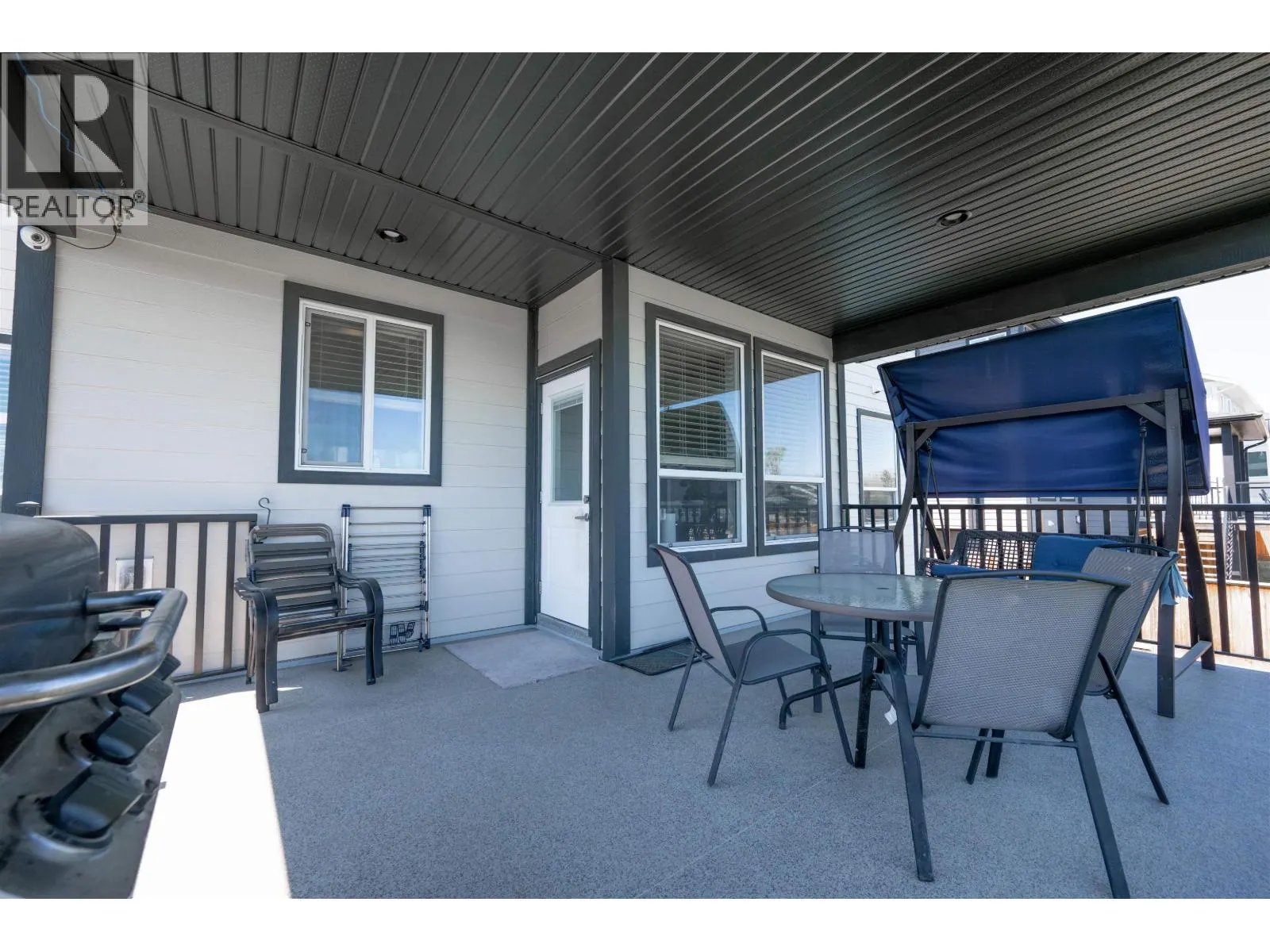 2482 GRAFTON PLACE