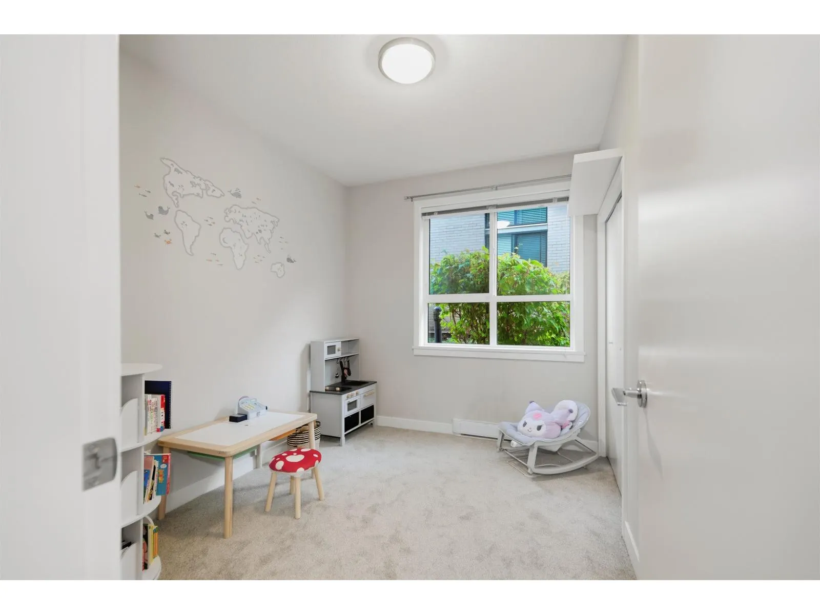 206 15388 105 AVENUE