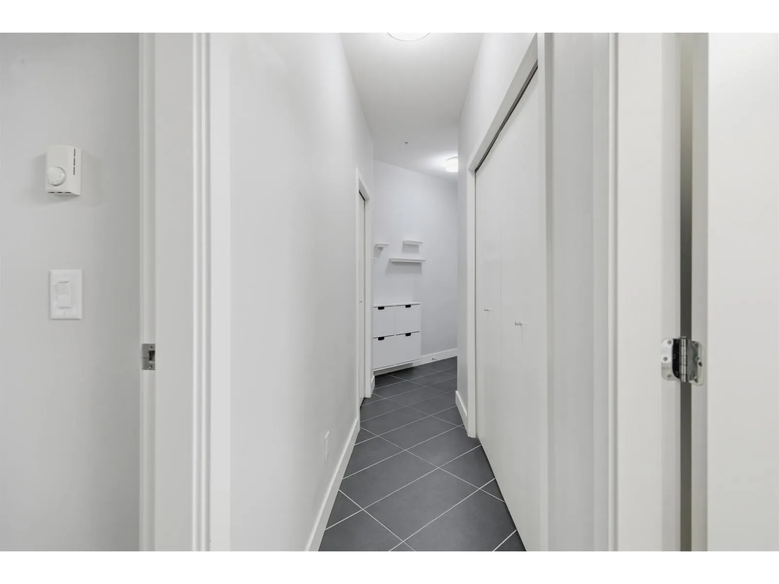 206 15388 105 AVENUE