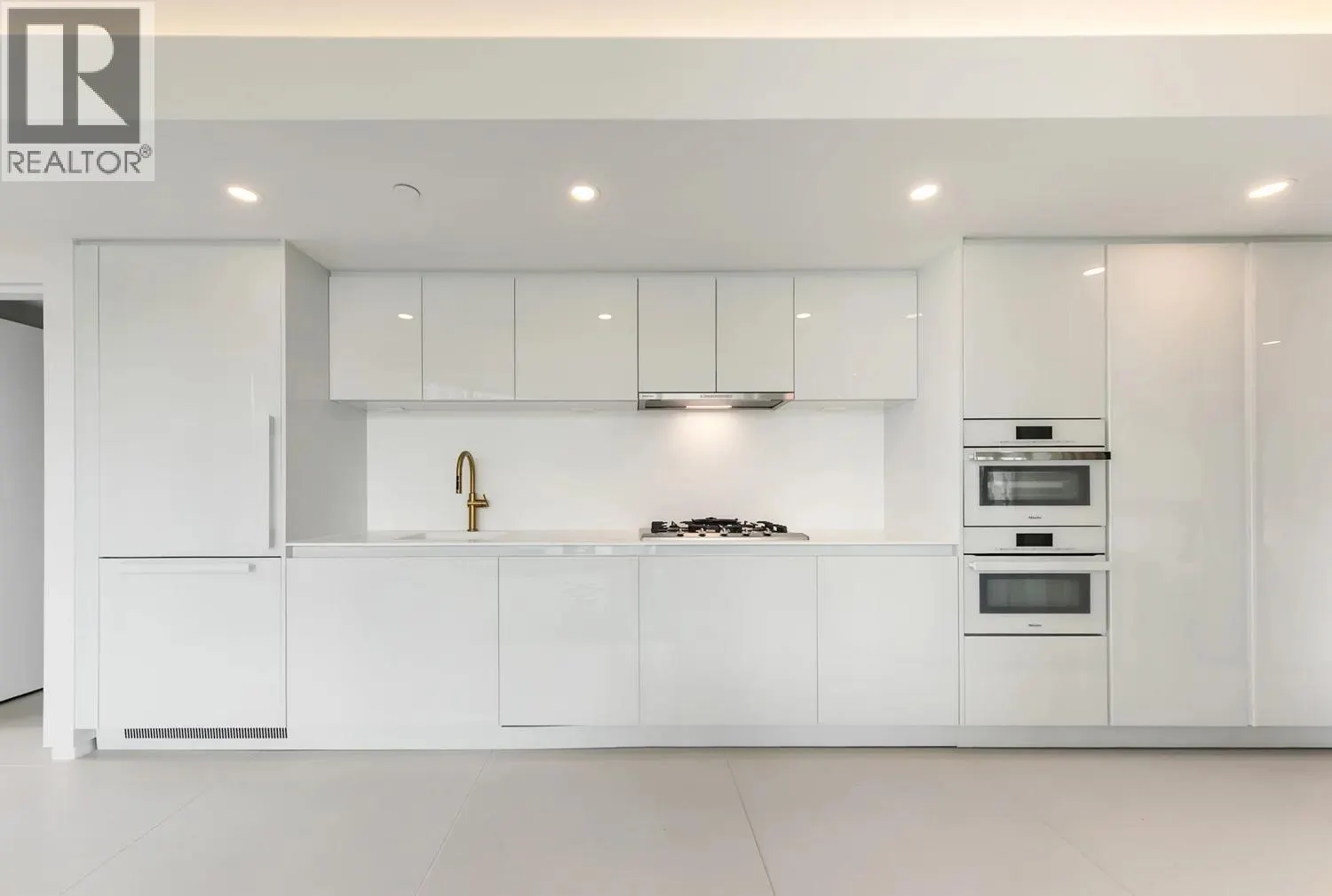 1308 1033 NELSON STREET