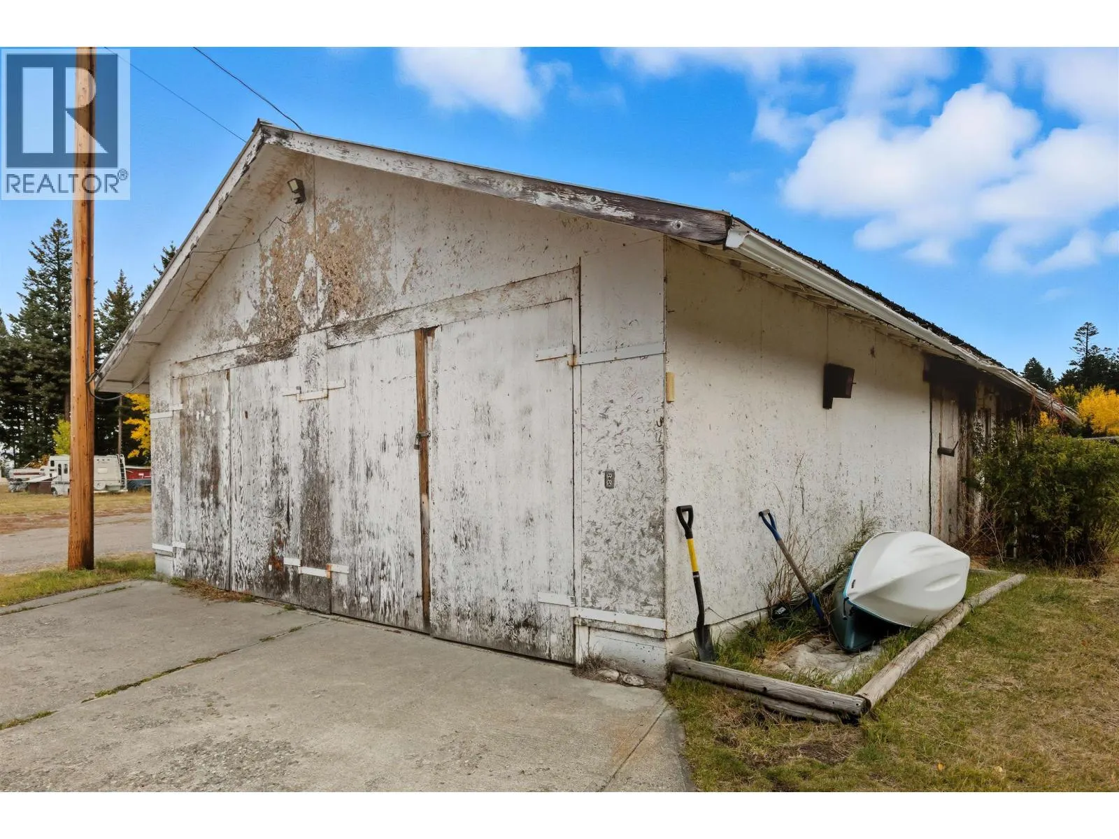 1425 ESLER ROAD