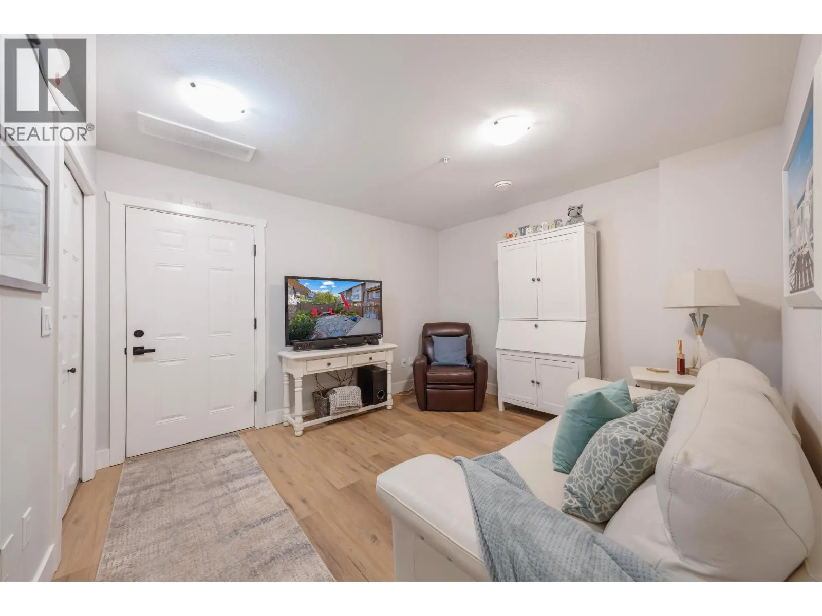 27 10550 248 STREET