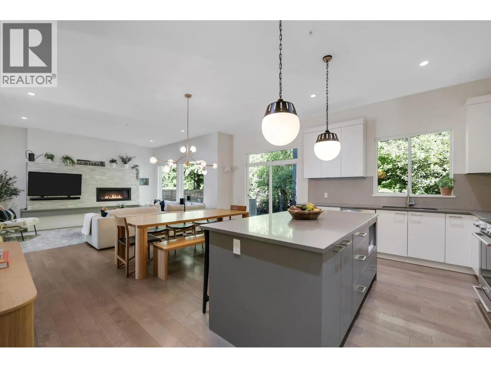 39349 FALCON CRESCENT