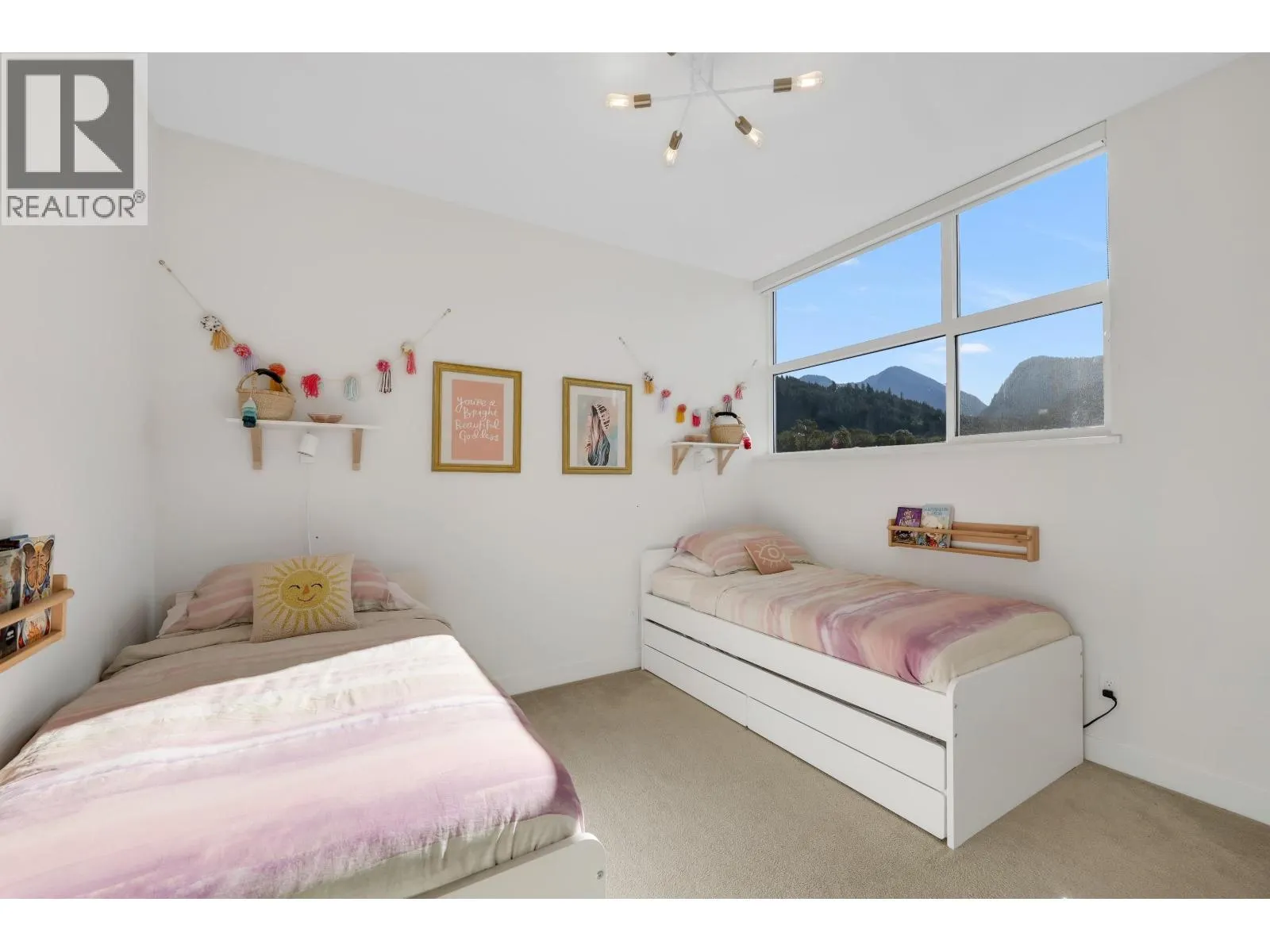 39349 FALCON CRESCENT