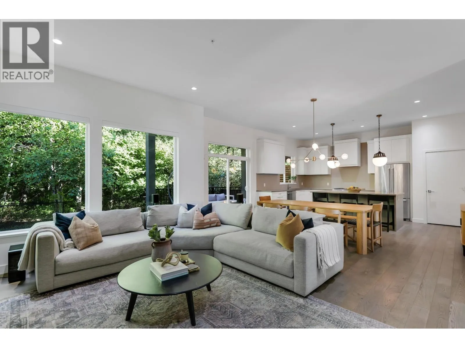 39349 FALCON CRESCENT