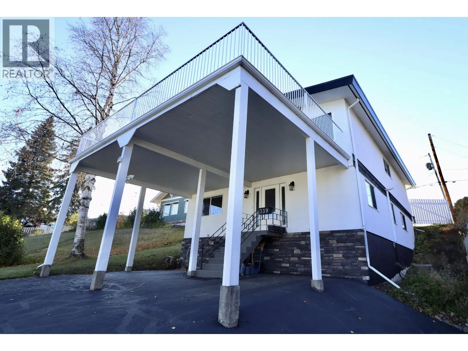 339 MOFFAT STREET