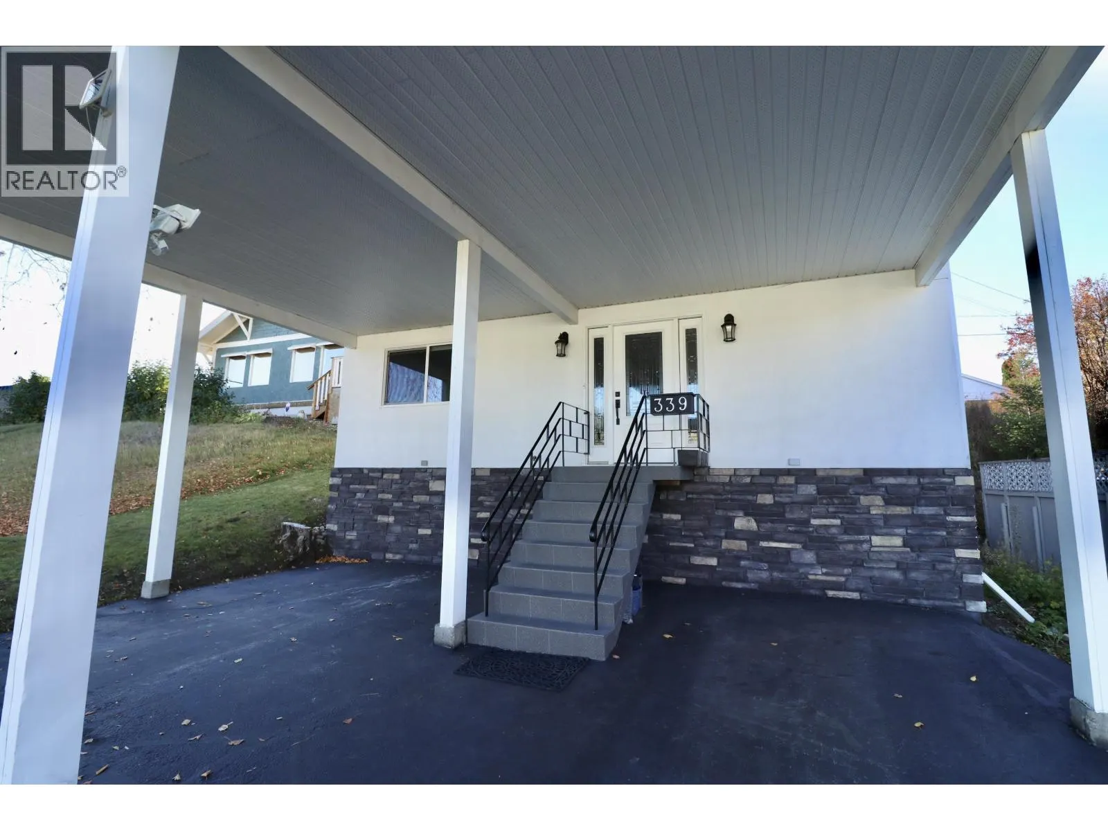 339 MOFFAT STREET