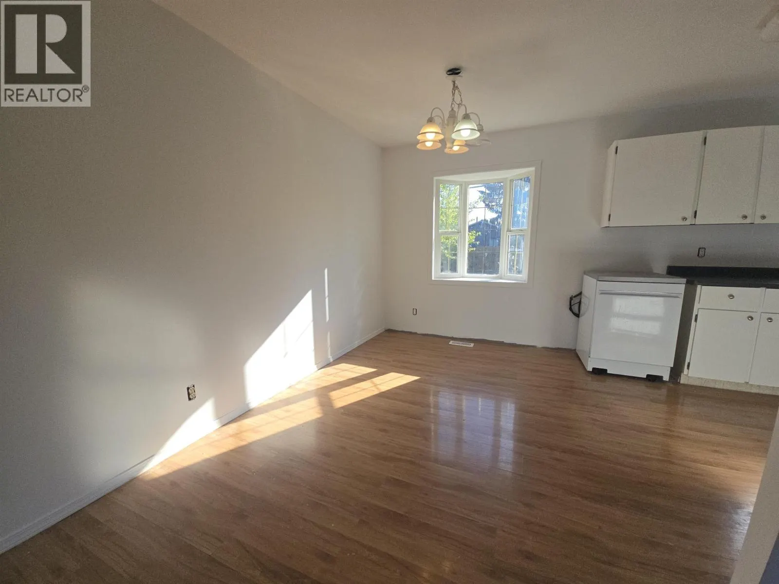 1394 LEWIS DRIVE