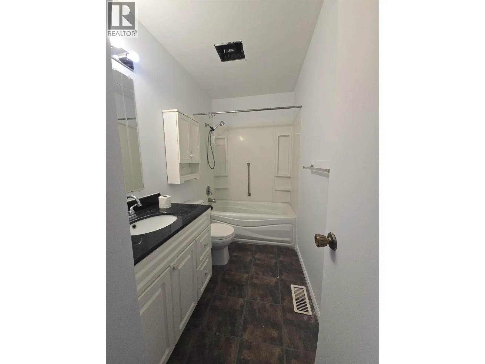 1394 LEWIS DRIVE