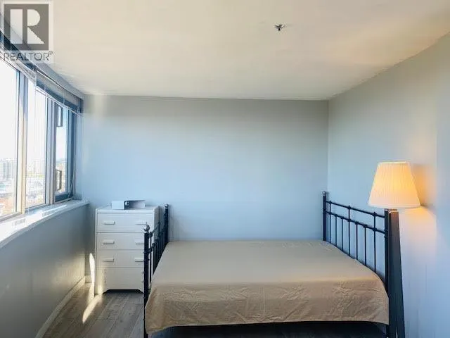 1203 8111 ANDERSON ROAD