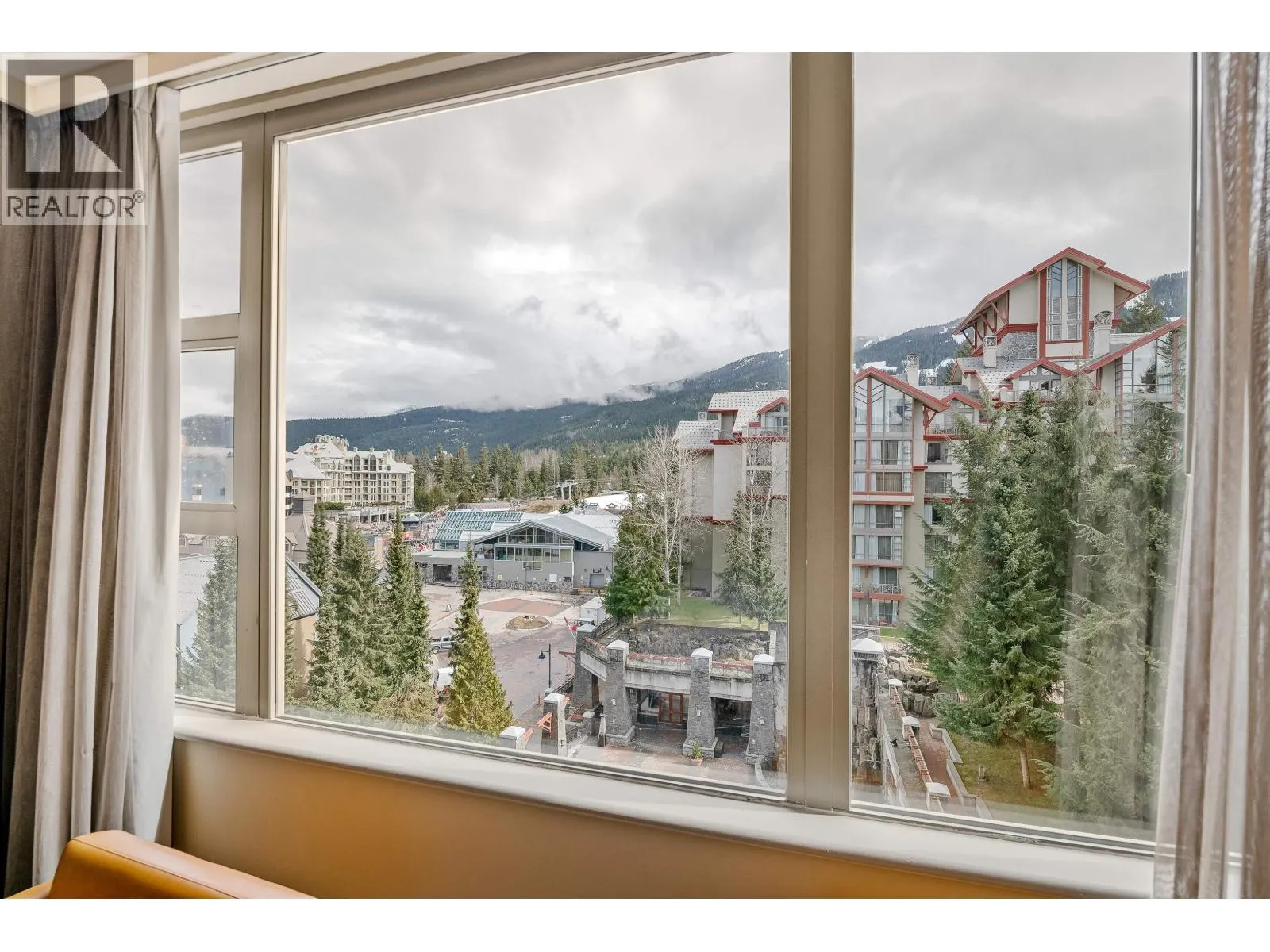 753 4090 WHISTLER WAY