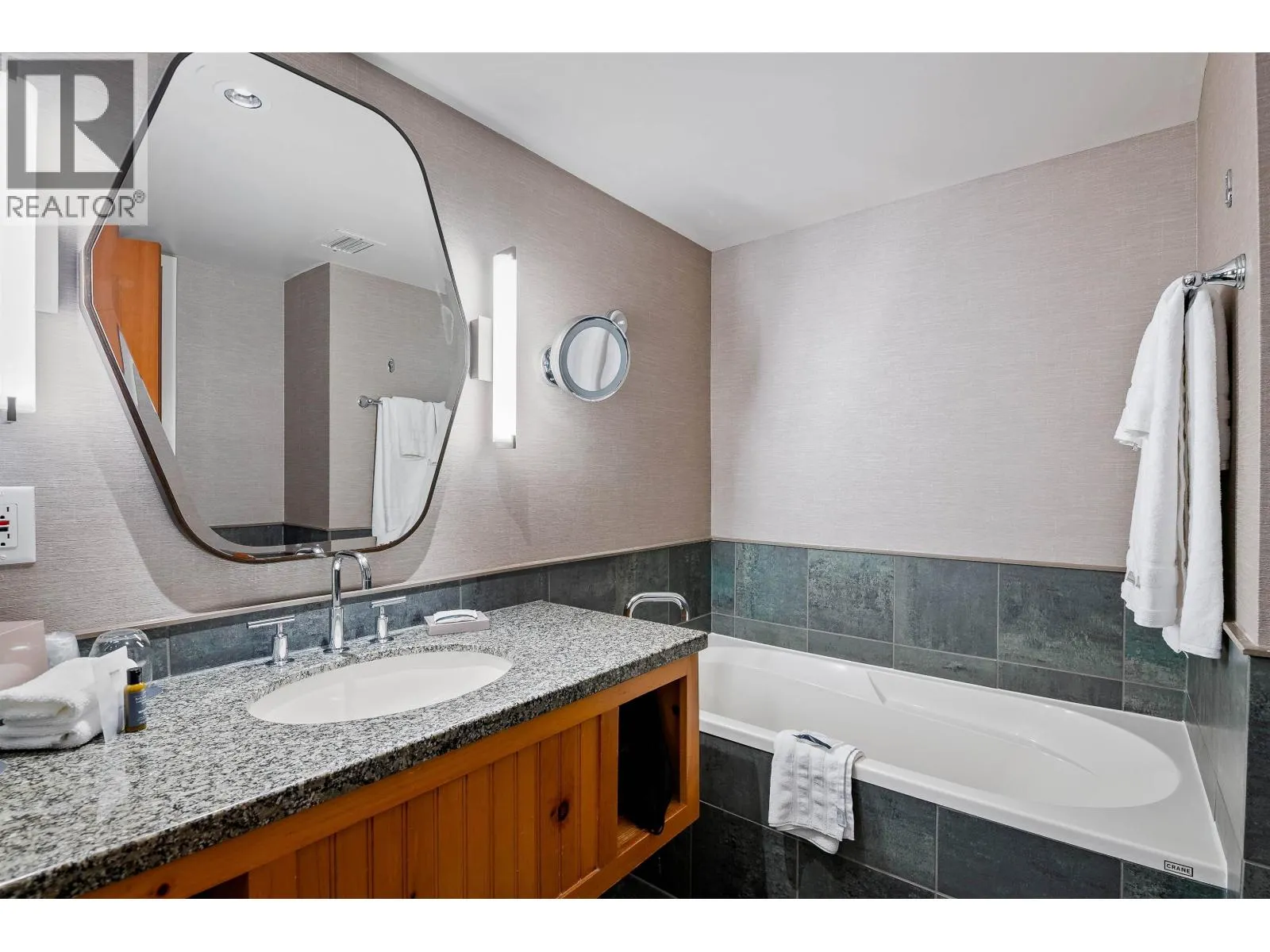 783 4090 WHISTLER WAY