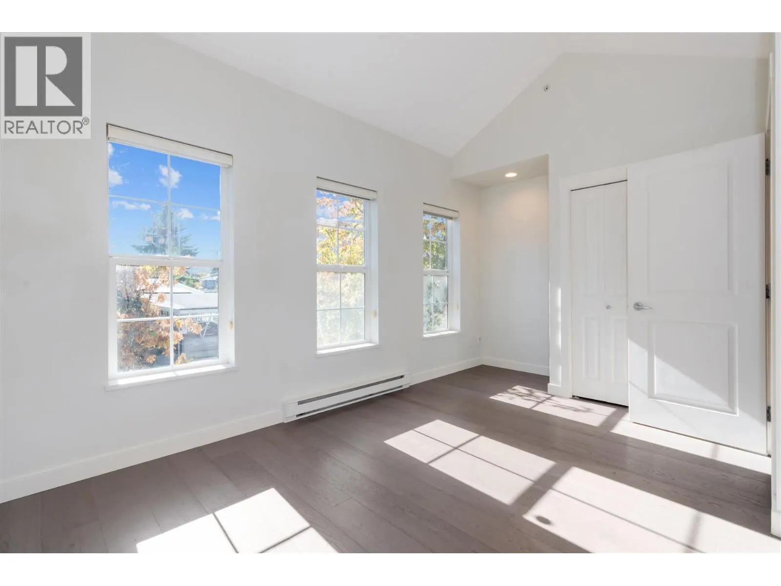 765 W 42ND AVENUE