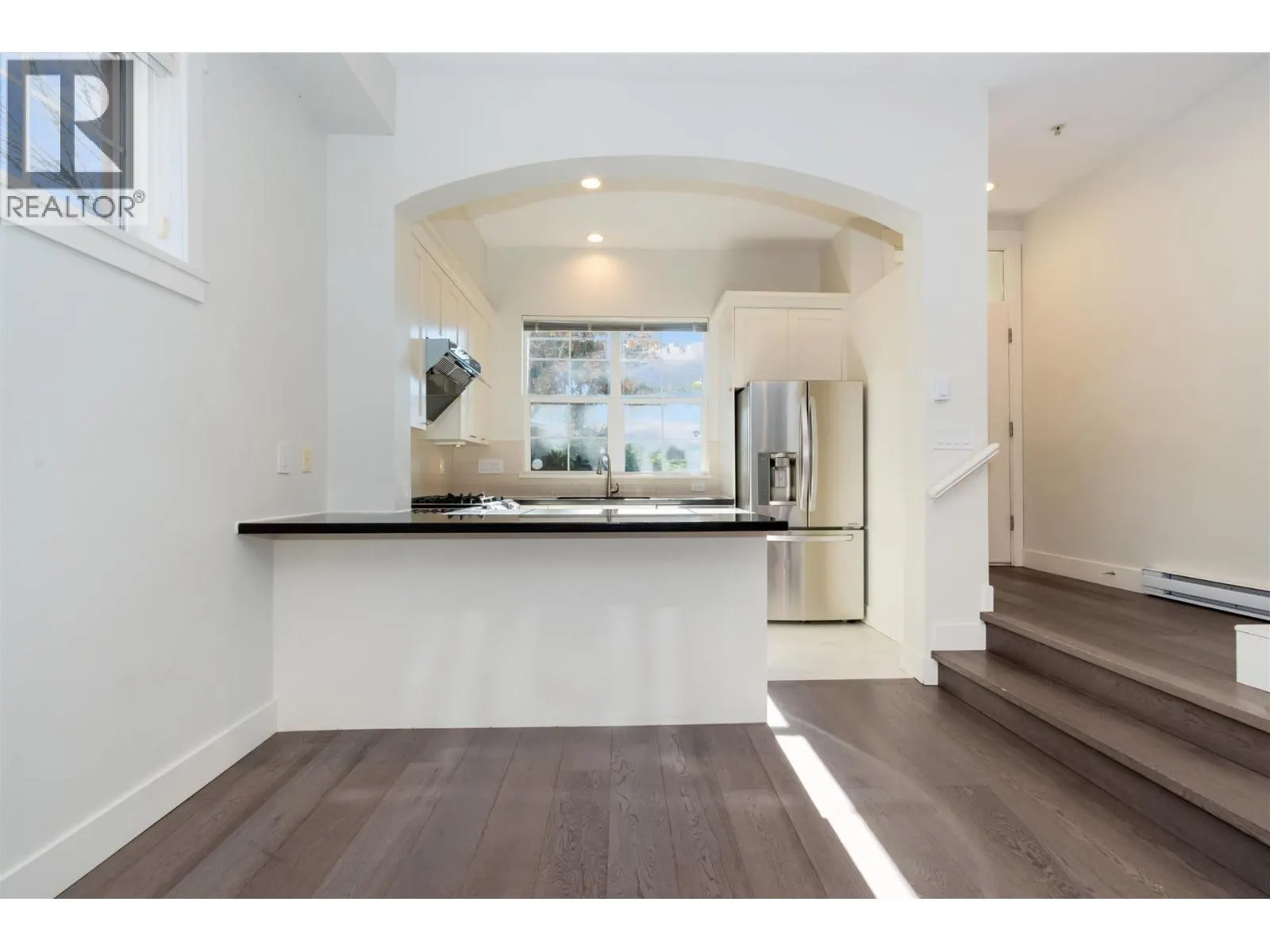 765 W 42ND AVENUE