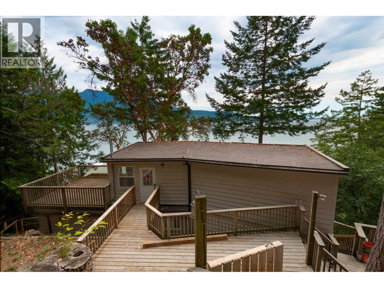 1433 EAGLE CLIFF ROAD