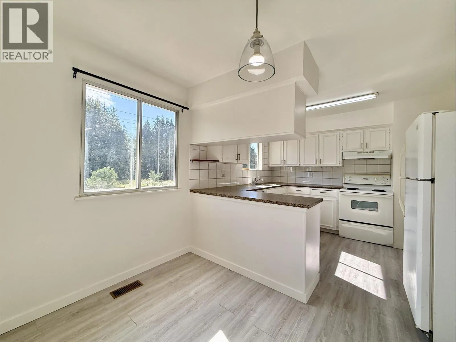 1290 STEWART ROAD