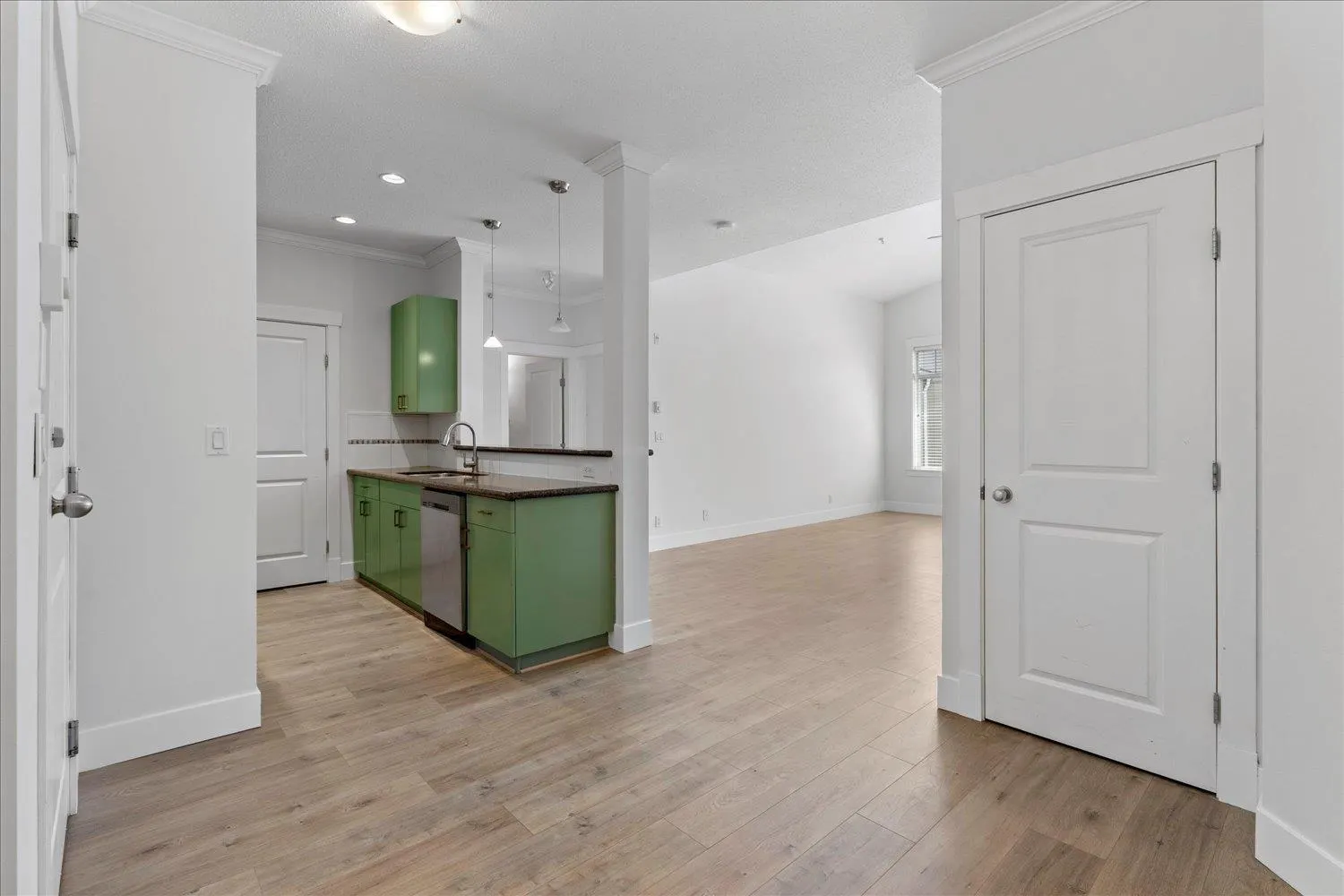 411 33255 OLD YALE ROAD