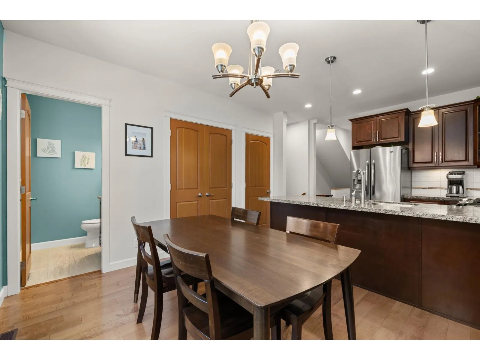 93 8068 207 STREET