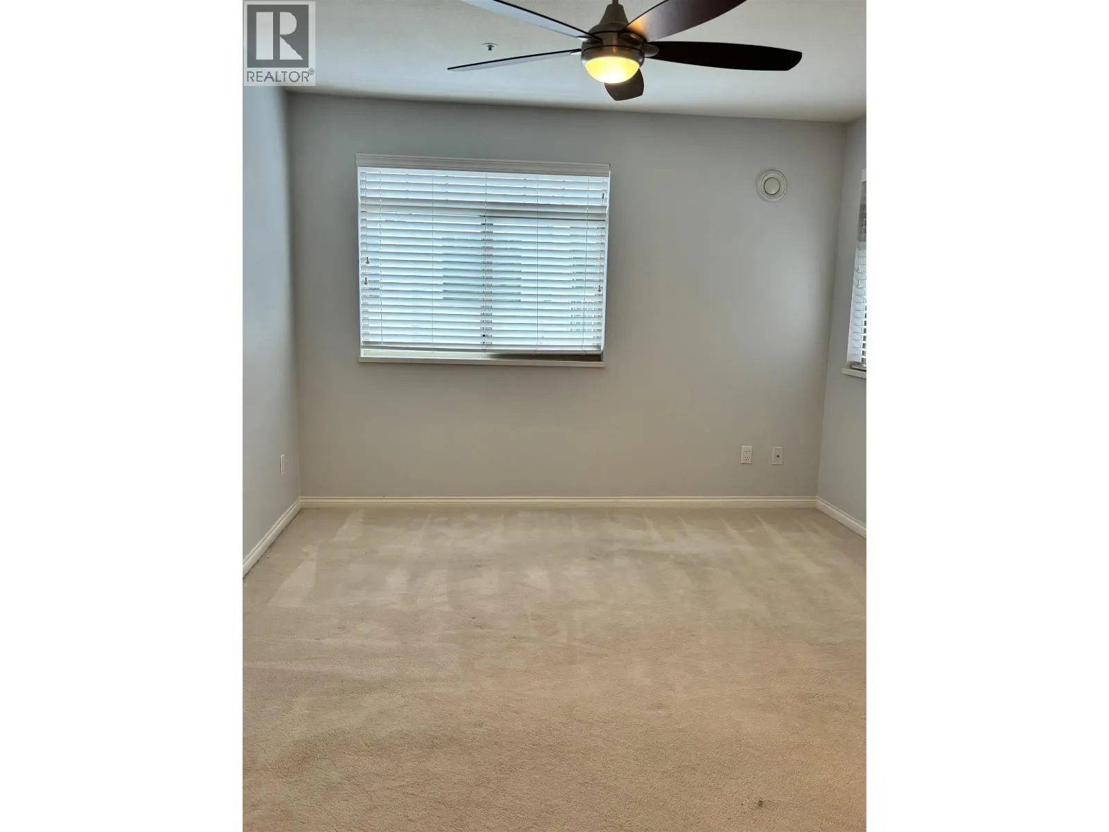 A203 1258 HUNTER ROAD