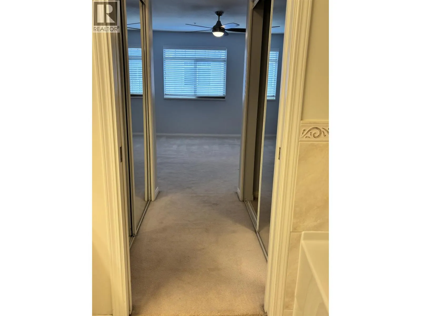 A203 1258 HUNTER ROAD