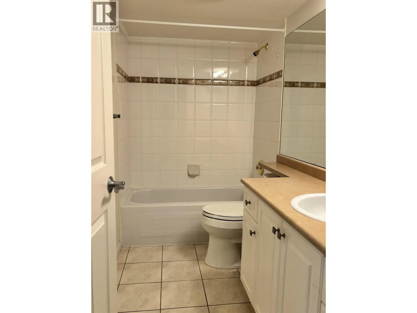 A203 1258 HUNTER ROAD