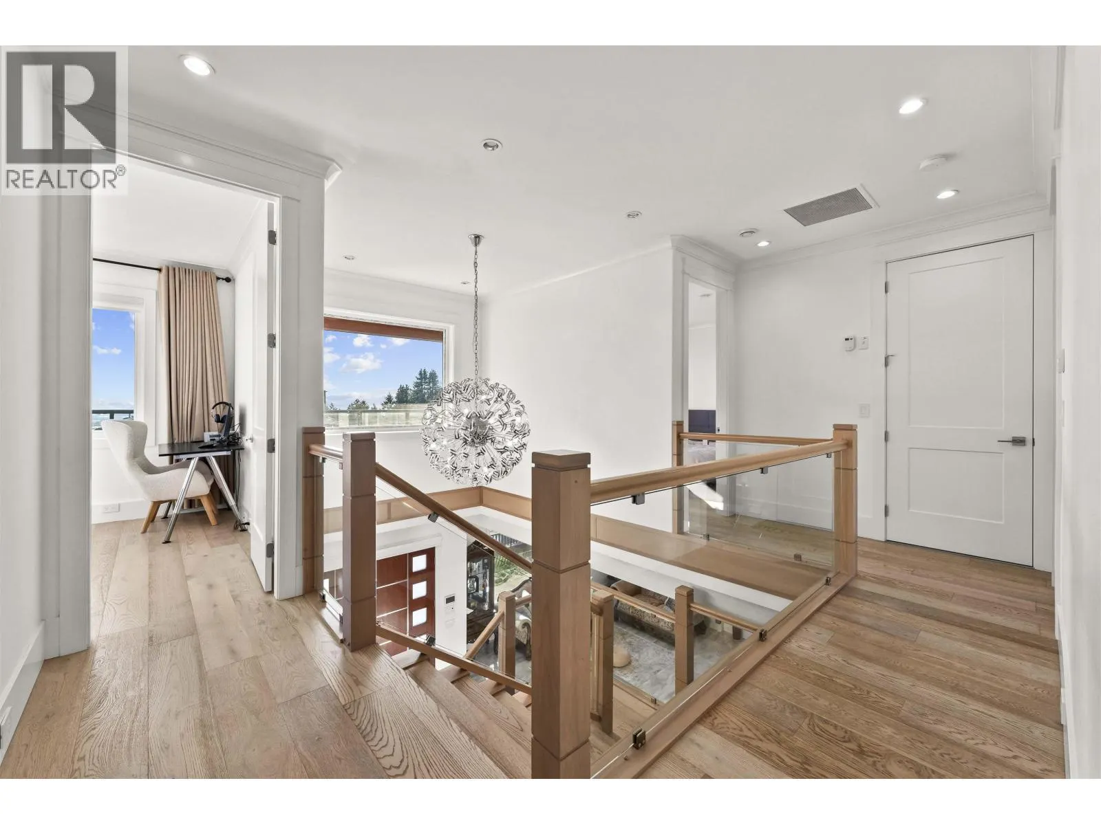 5111 CLINTON STREET