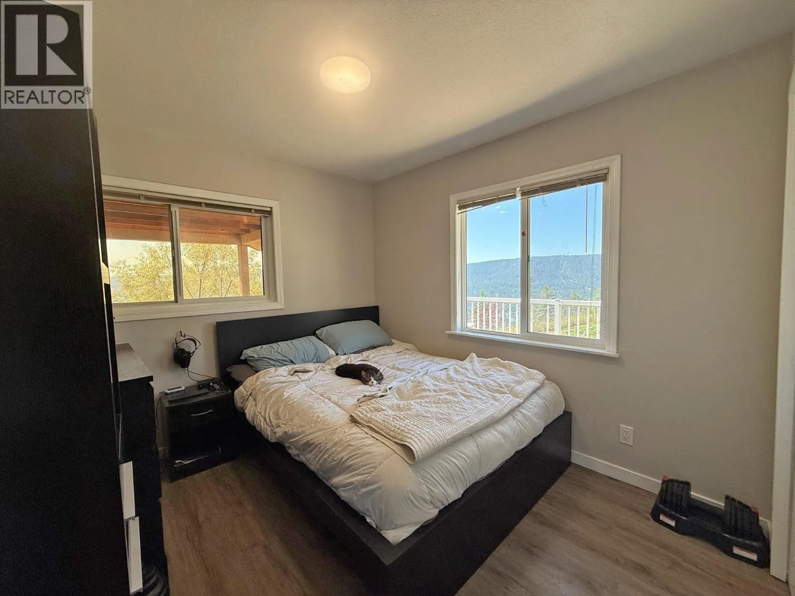 1121 SODA CREEK ROAD