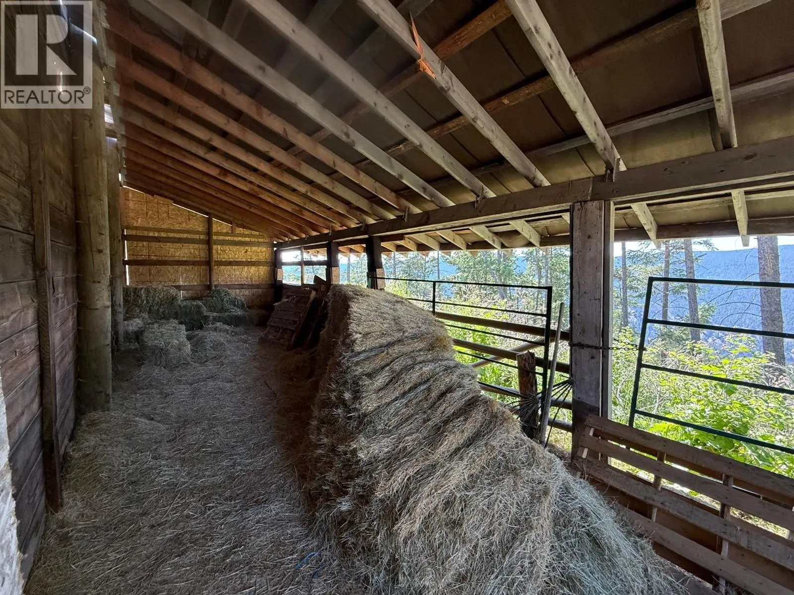 1121 SODA CREEK ROAD