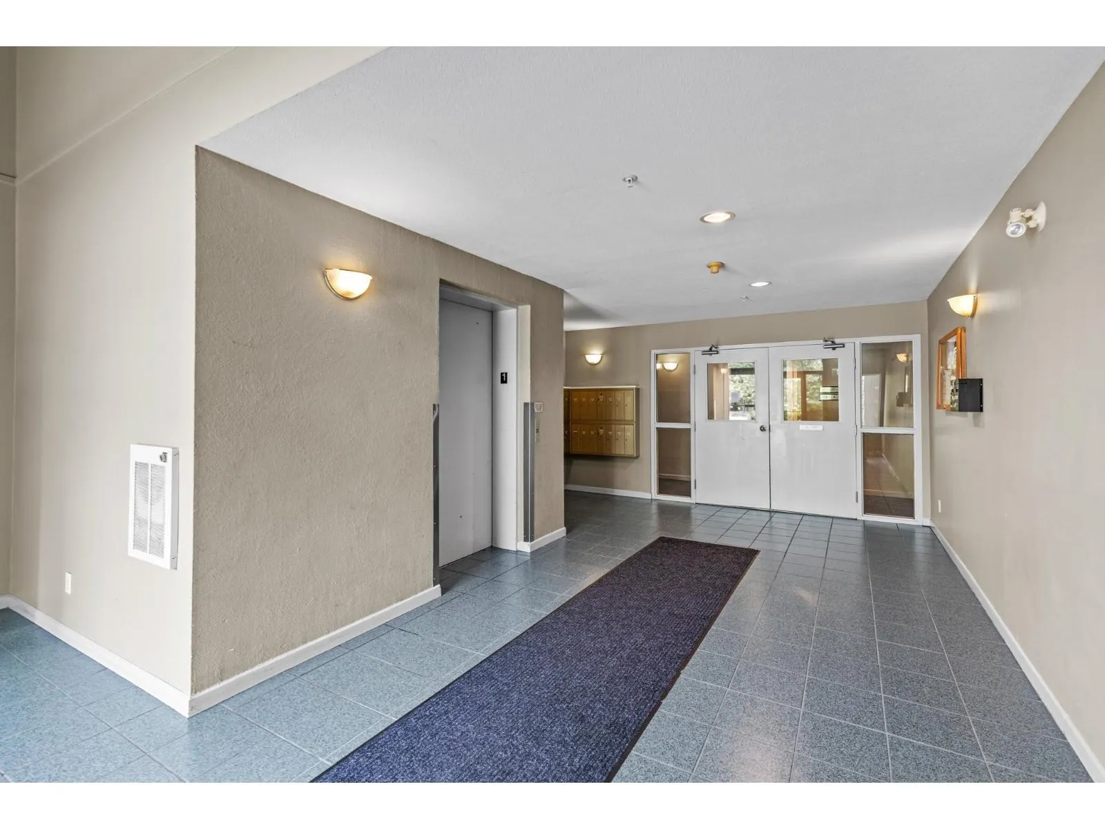 407 33708 KING ROAD