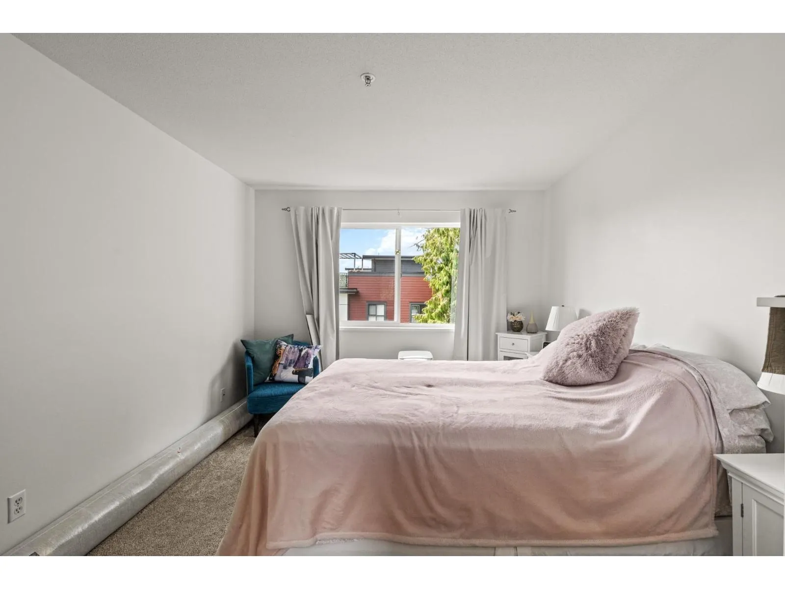 407 33708 KING ROAD