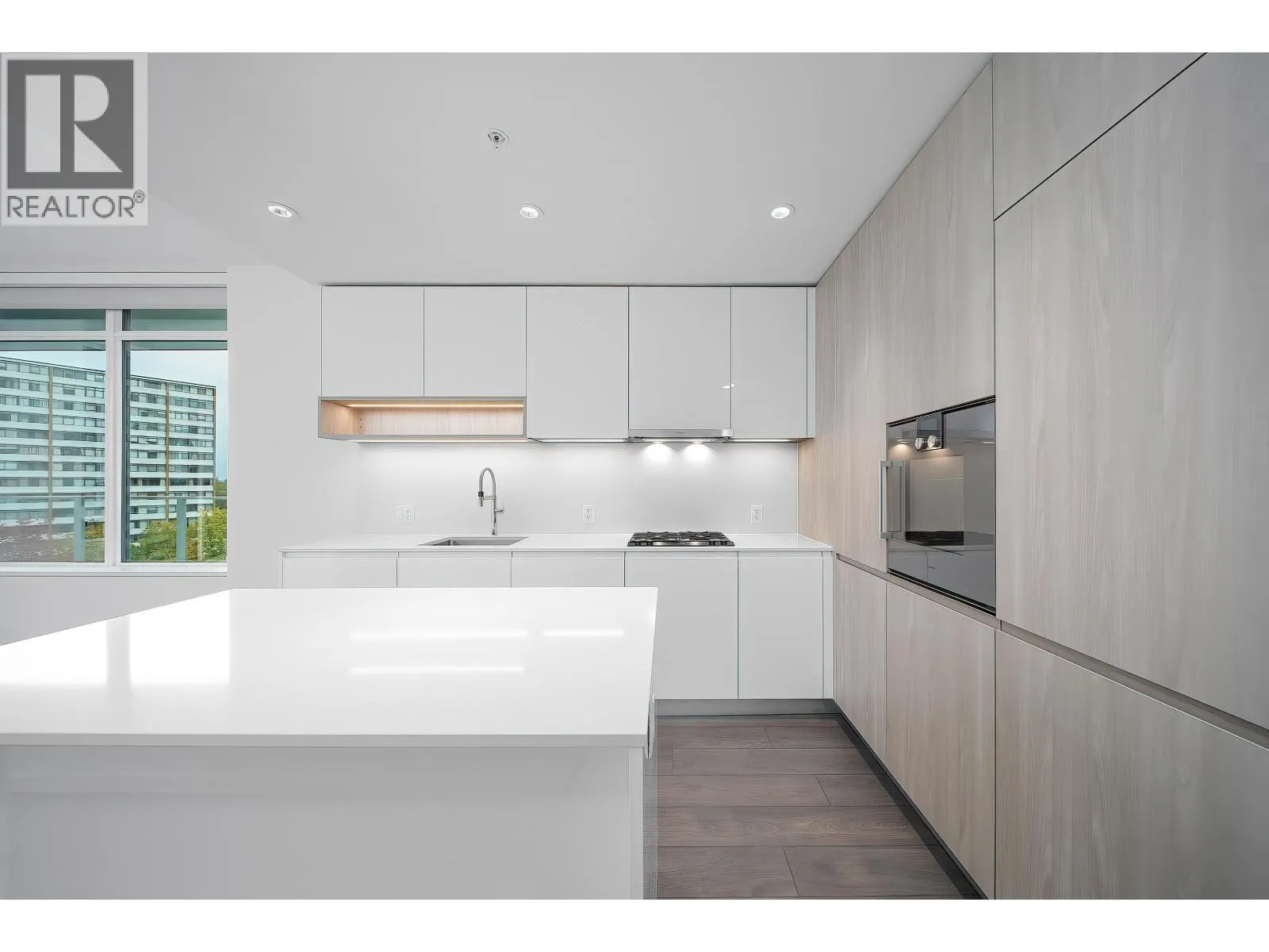 840 6500 MINORU BOULEVARD