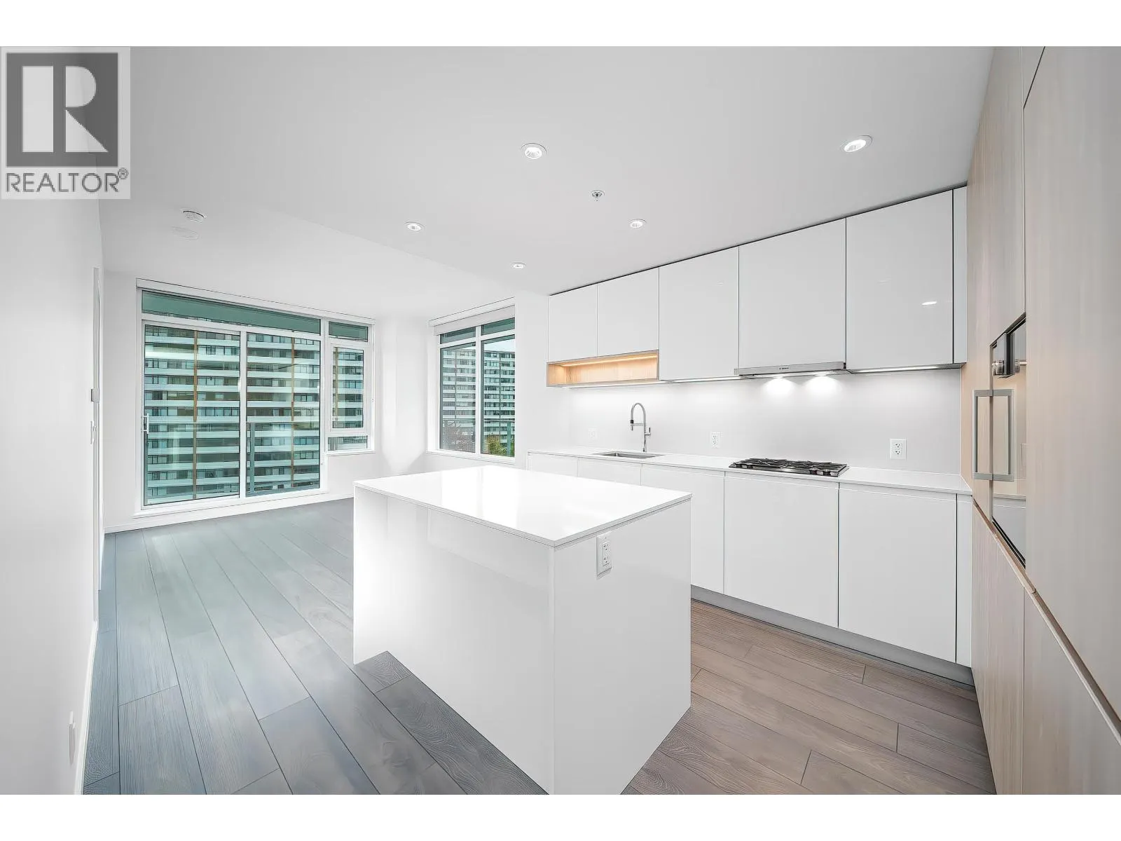 840 6500 MINORU BOULEVARD
