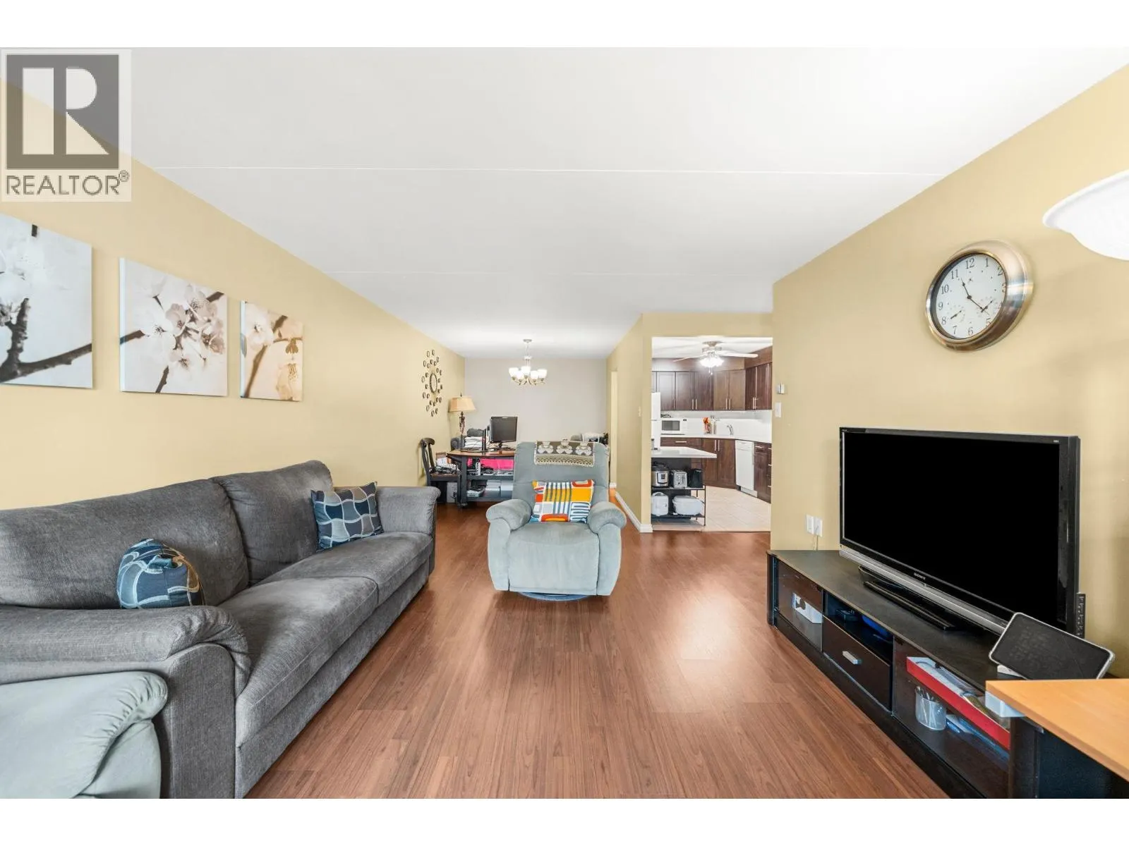 802 6651 MINORU BOULEVARD