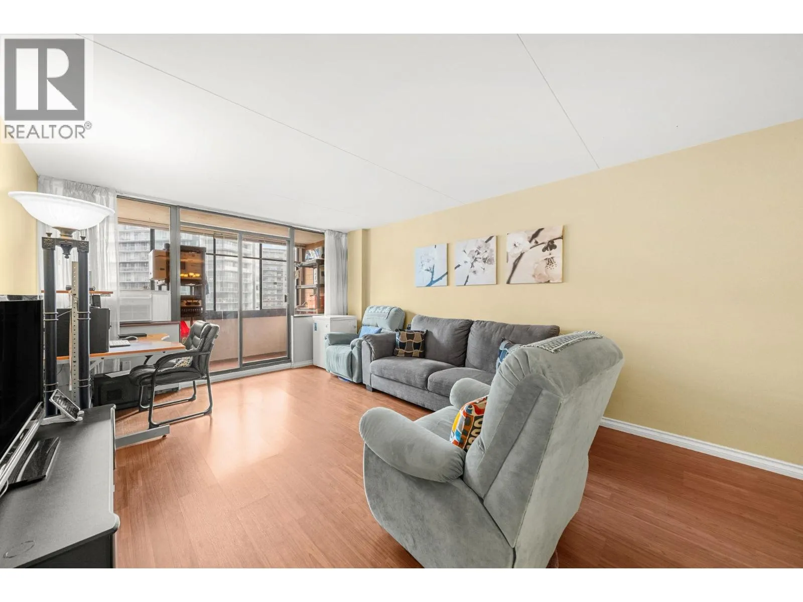 802 6651 MINORU BOULEVARD