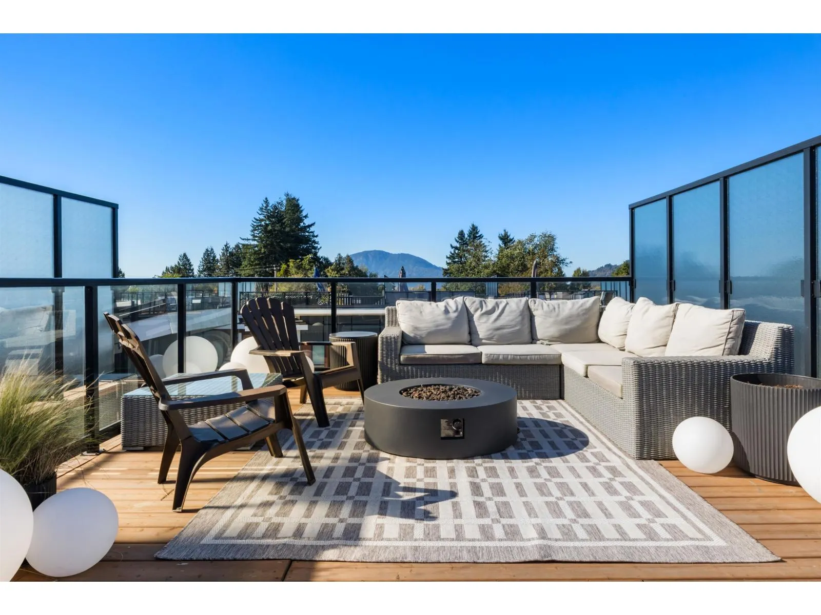 8 7140 MAITLAND AVENUE|Sardis West Vedder