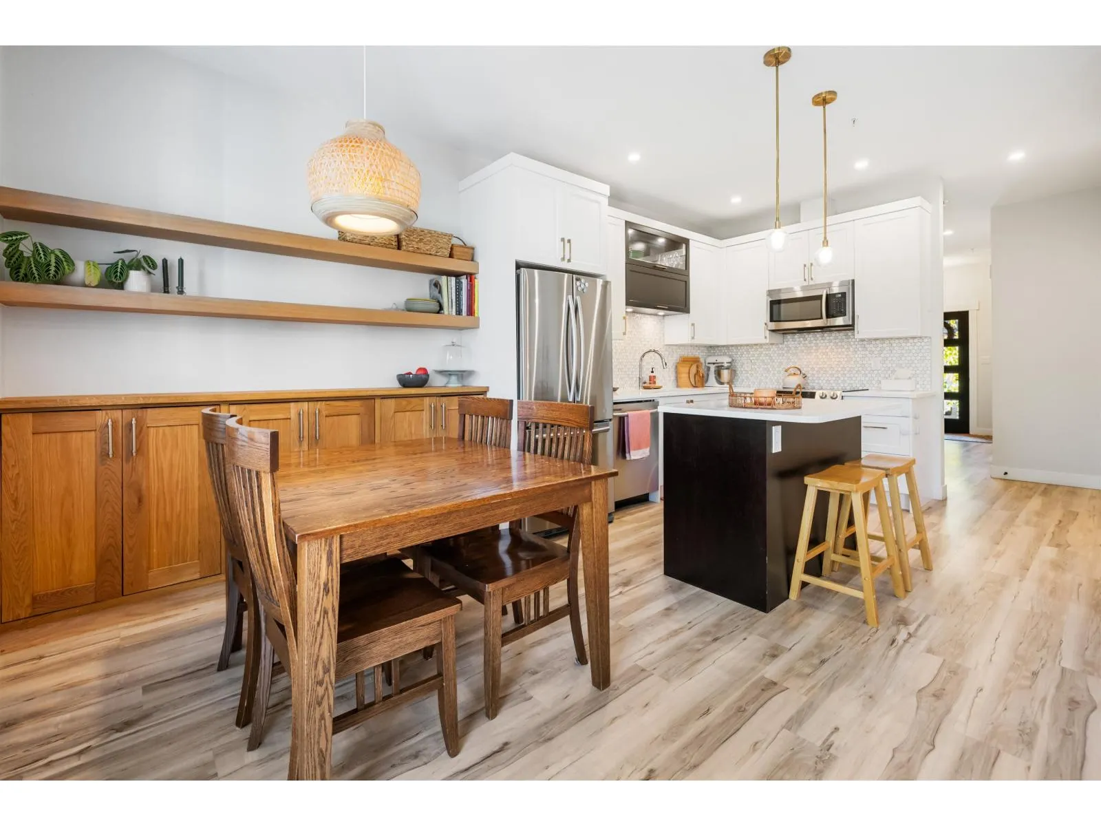 8 7140 MAITLAND AVENUE|Sardis West Vedder