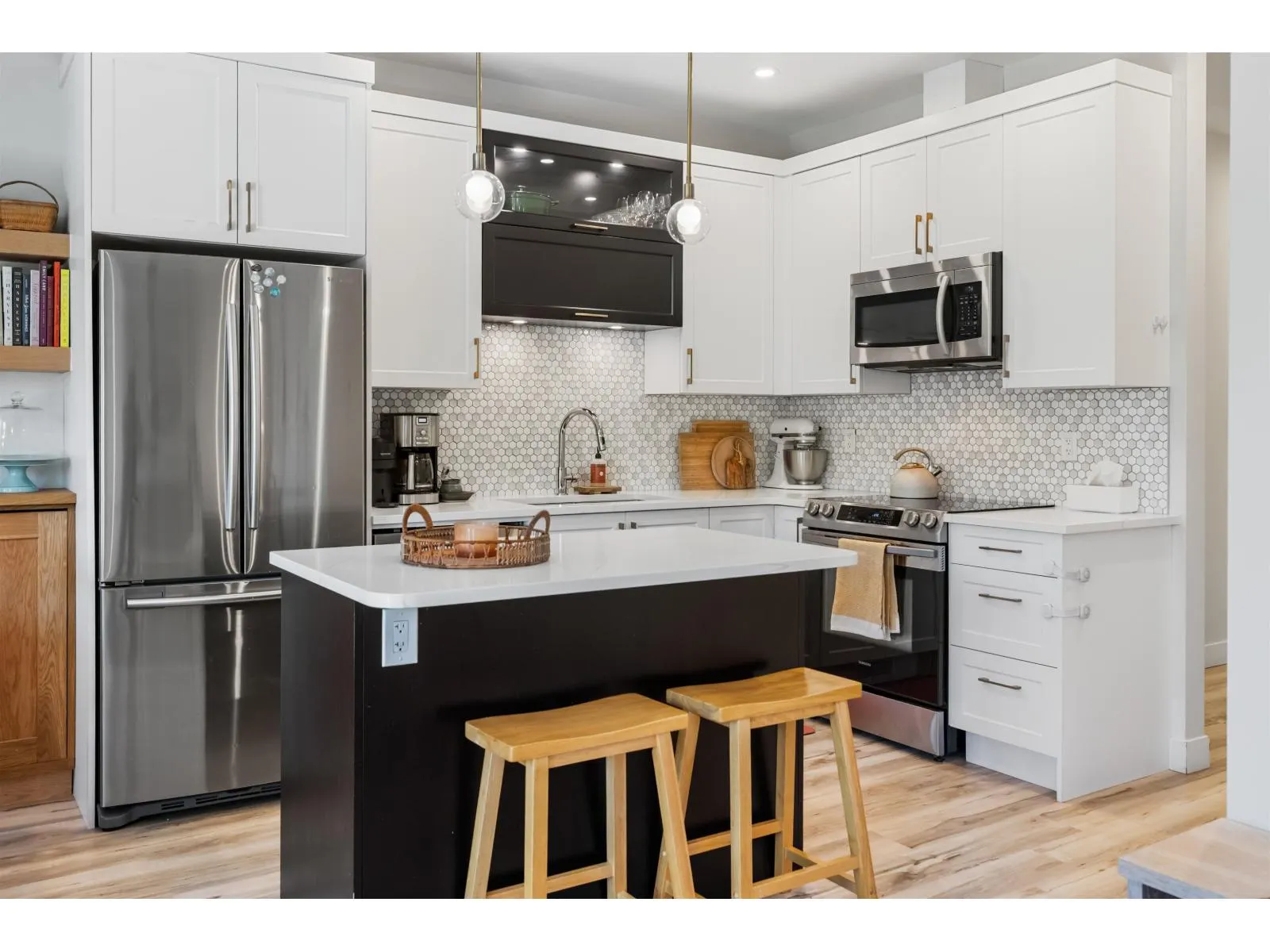 8 7140 MAITLAND AVENUE|Sardis West Vedder