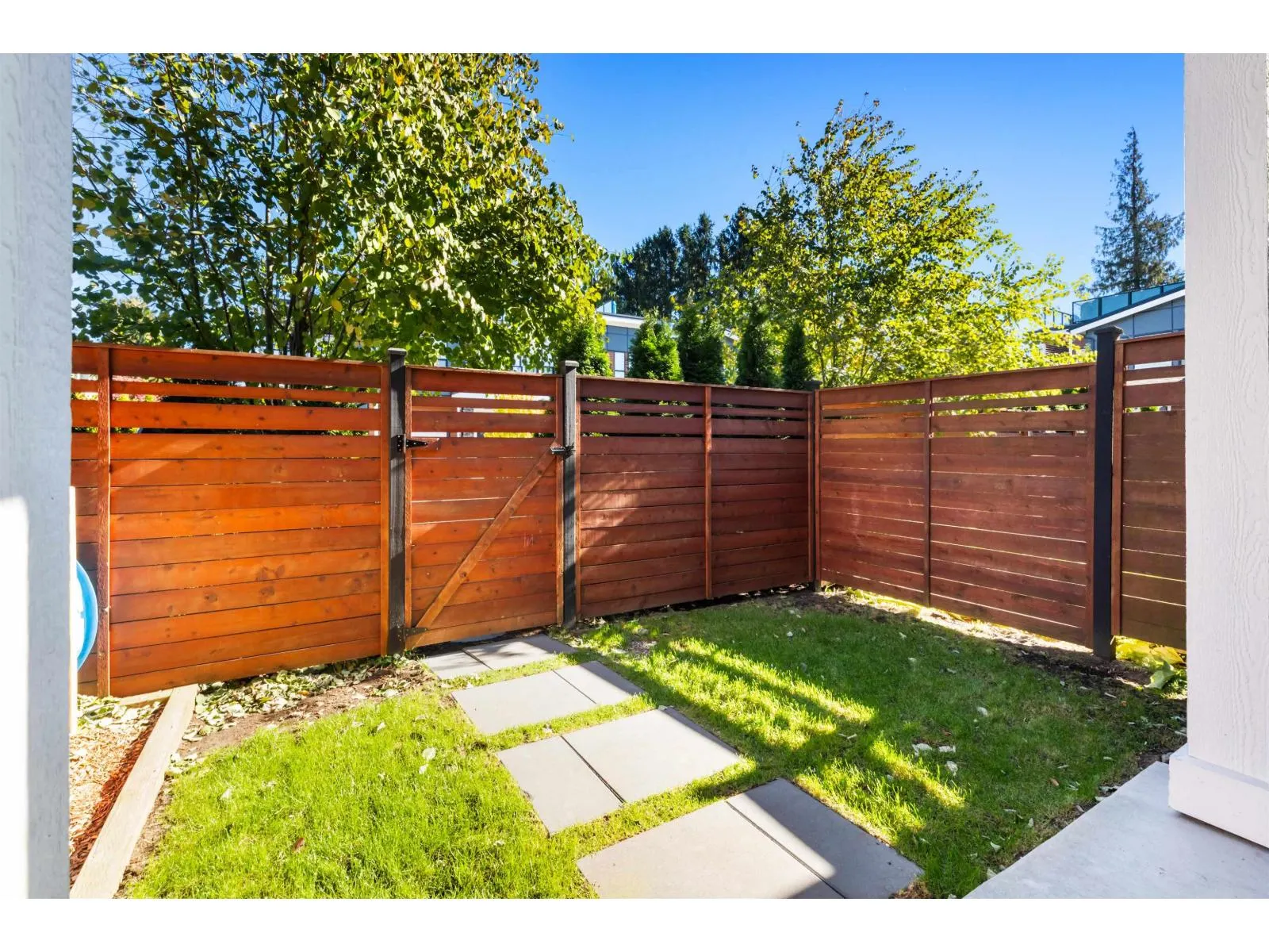 8 7140 MAITLAND AVENUE|Sardis West Vedder