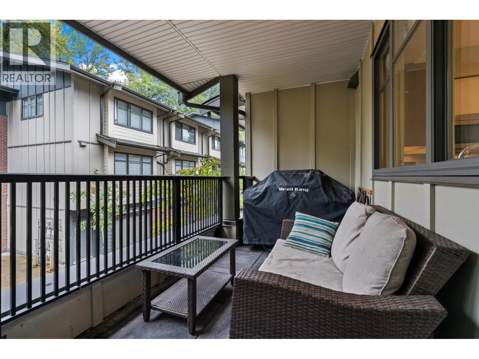 207 2135 HERITAGE PARK LANE