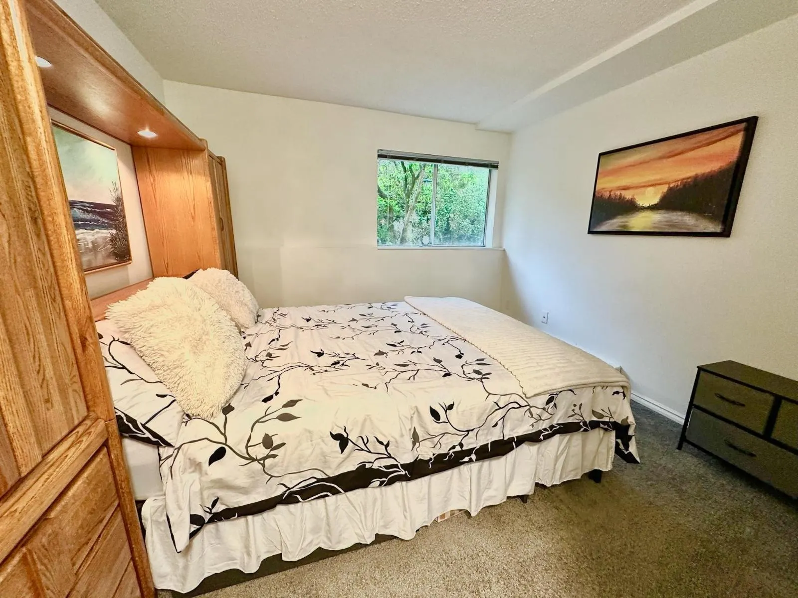 1 1860 SOUTHMERE EAST CRESCENT