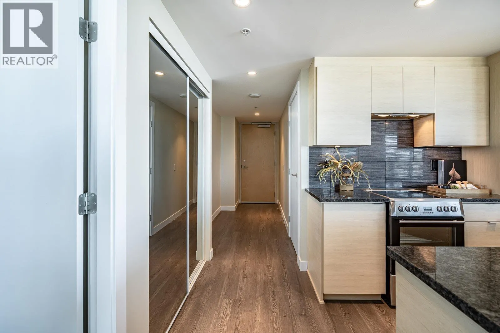 2706 488 SW MARINE DRIVE